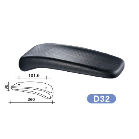 D32